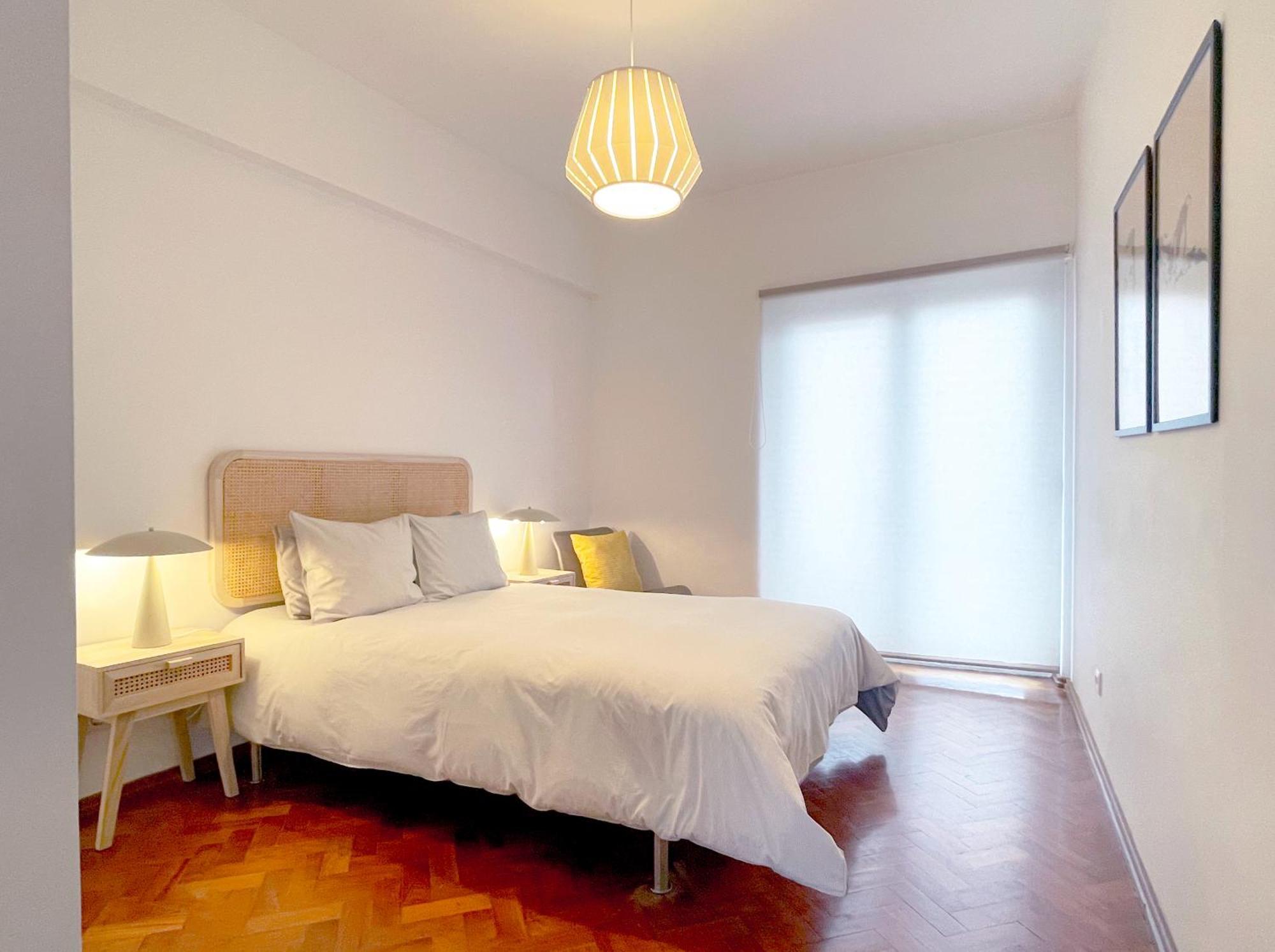 Apartment Sweet Cashmere *